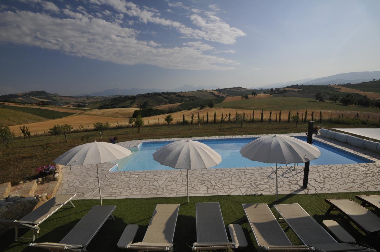 Il Frutteto Bed And Breakfast Ripattone Exterior photo