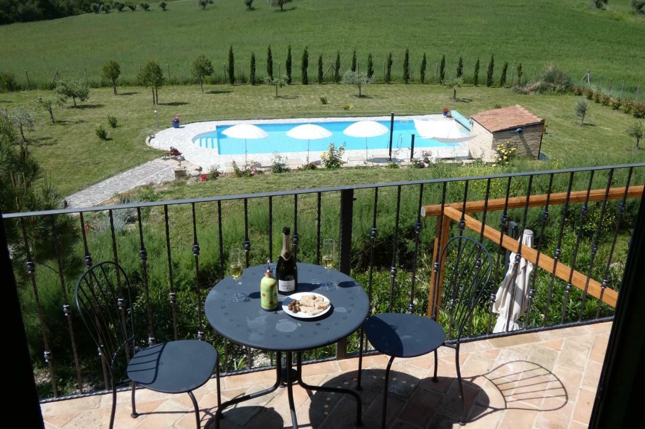 Il Frutteto Bed And Breakfast Ripattone Exterior photo