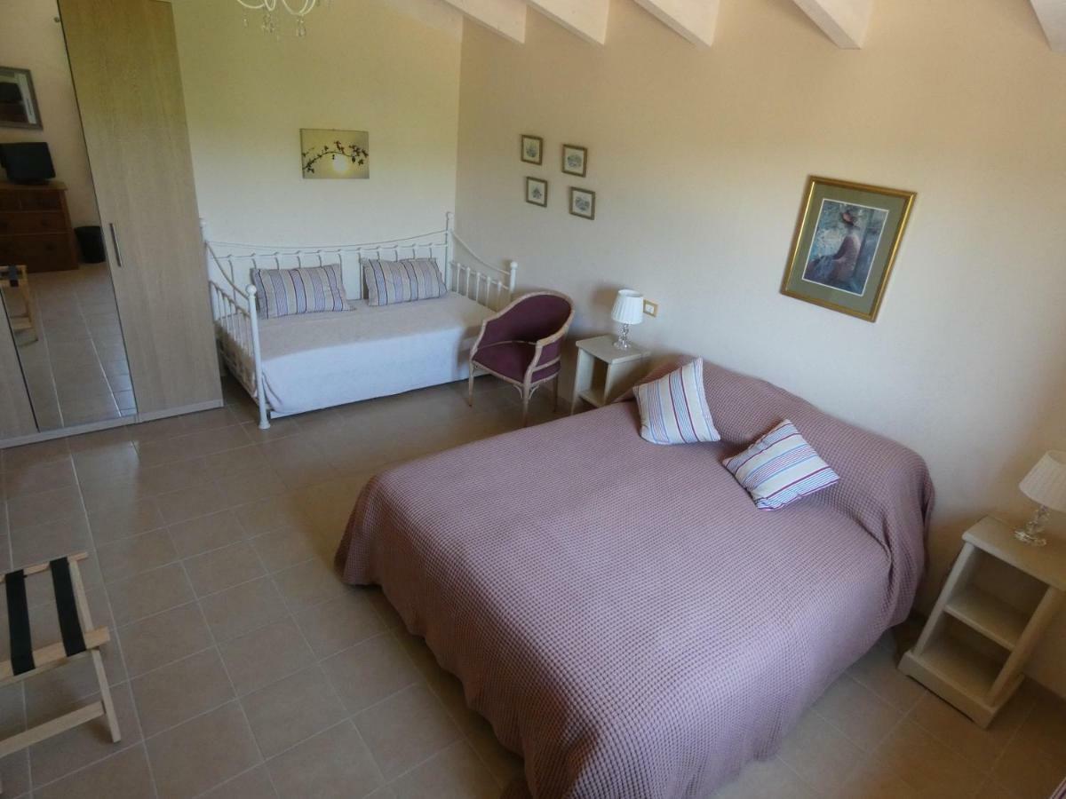 Il Frutteto Bed And Breakfast Ripattone Exterior photo